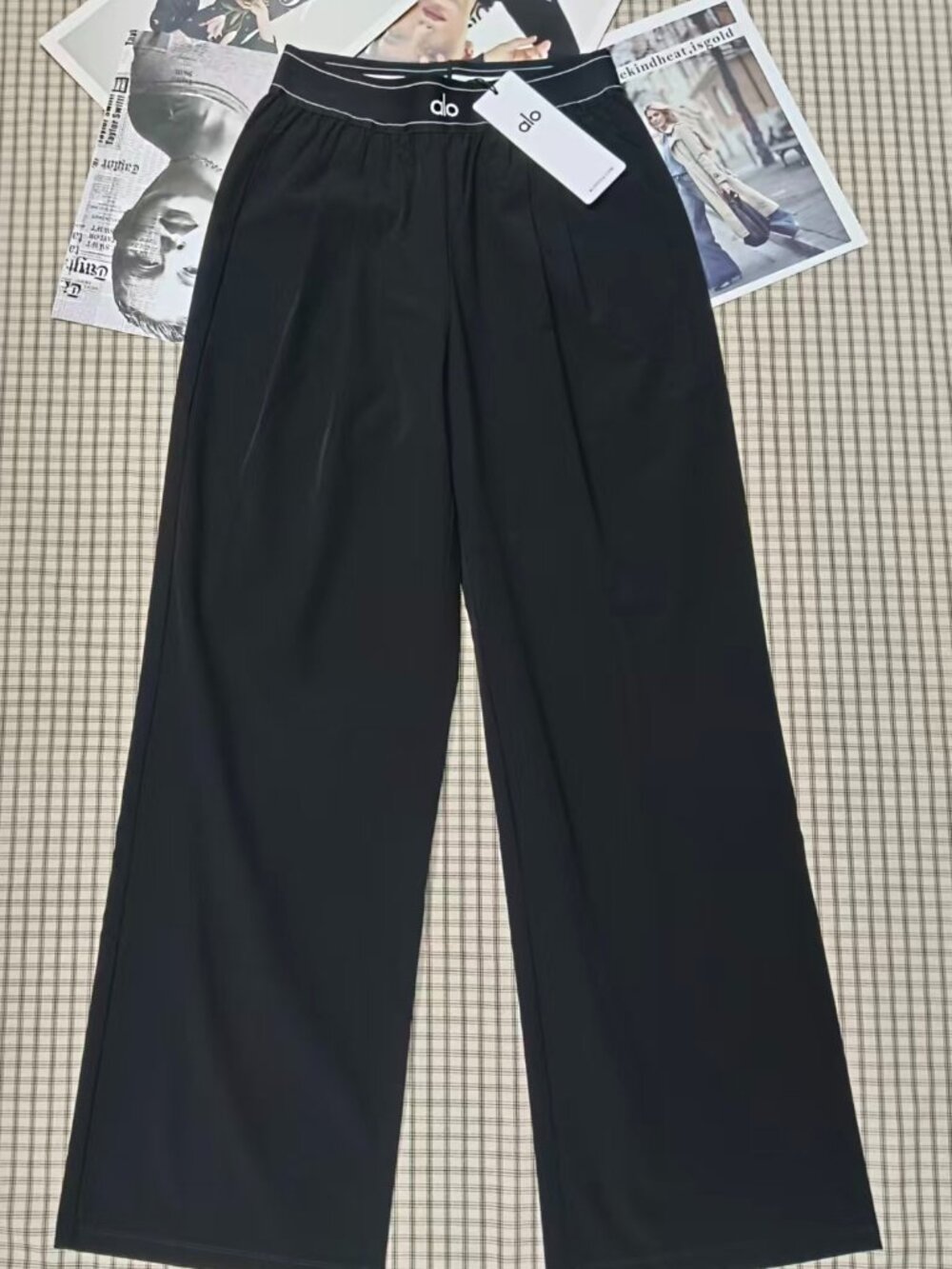 NWT 🍉Alo Yoga Suit Up Wide-Leg Pants (Regular) Premium Casual 🍋 - Picture 2 of 7